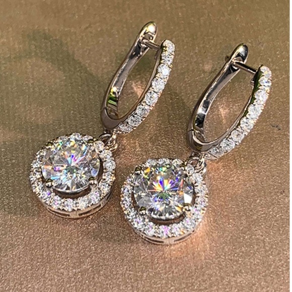 Luxe Rhinestone Cubic Zirconia Statement Earrings - Picture 1 of 9
